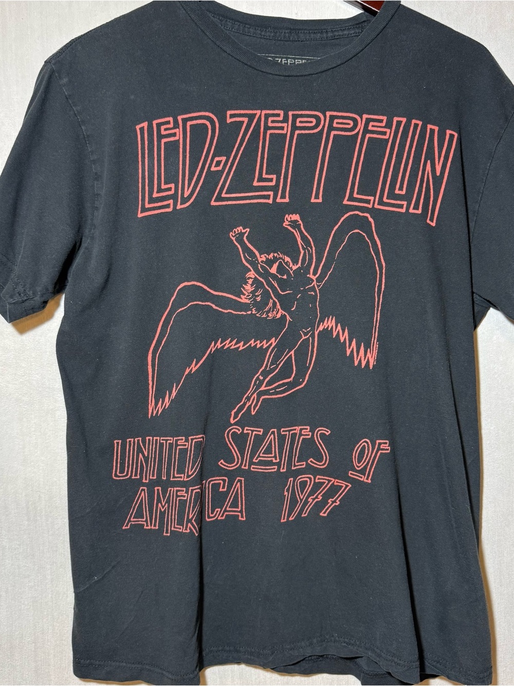Led Zeppelin "United States of America 1977" t-shirt